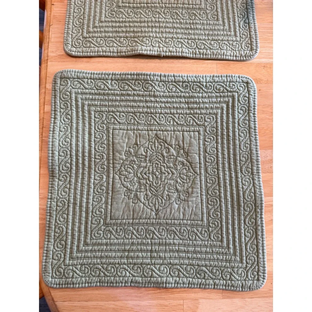 Set of 4 Quilted Sage Green Square Placemats 14